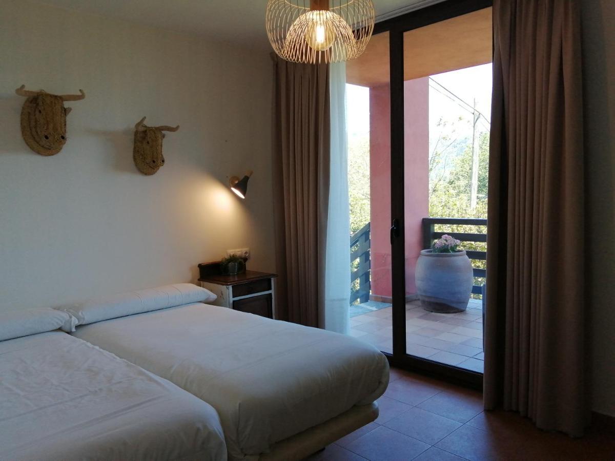 Apartamentos Rurales El Mirador De San Juan Onís Eksteriør billede