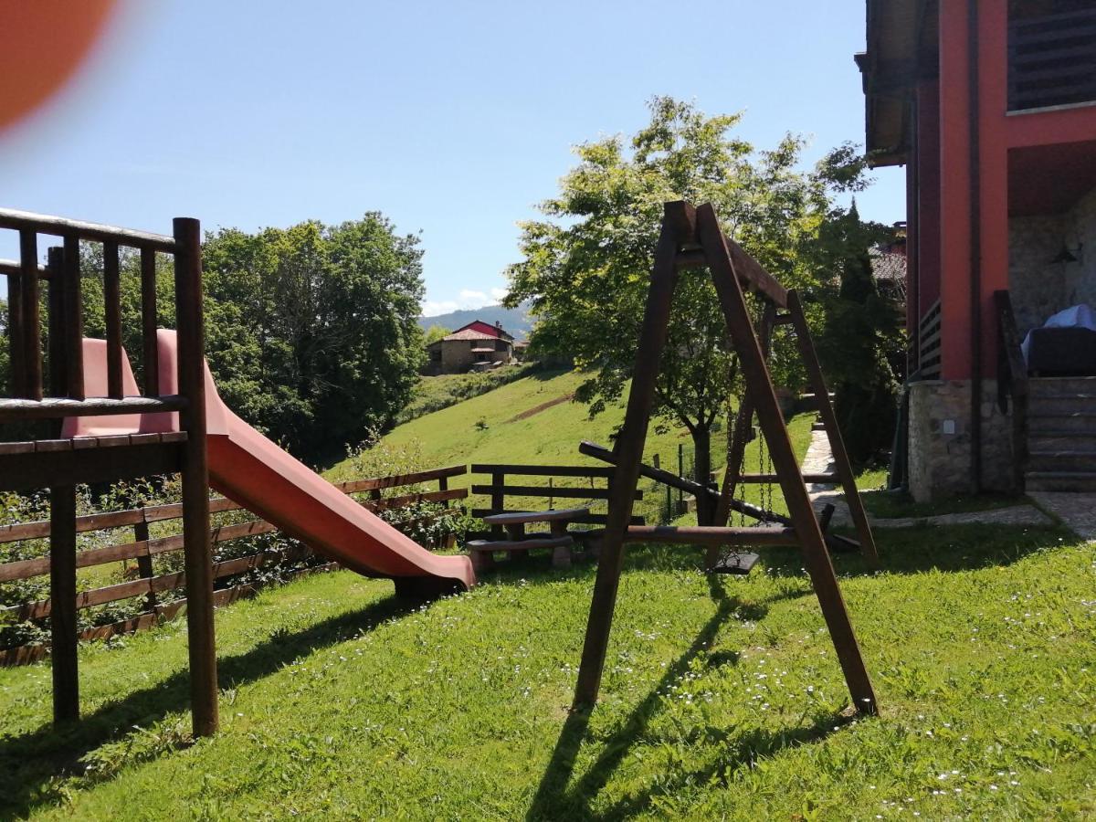 Apartamentos Rurales El Mirador De San Juan Onís Eksteriør billede