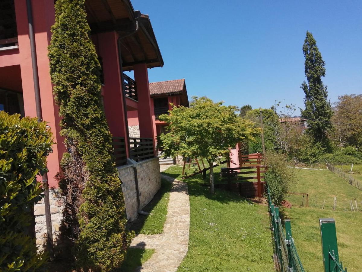 Apartamentos Rurales El Mirador De San Juan Onís Eksteriør billede
