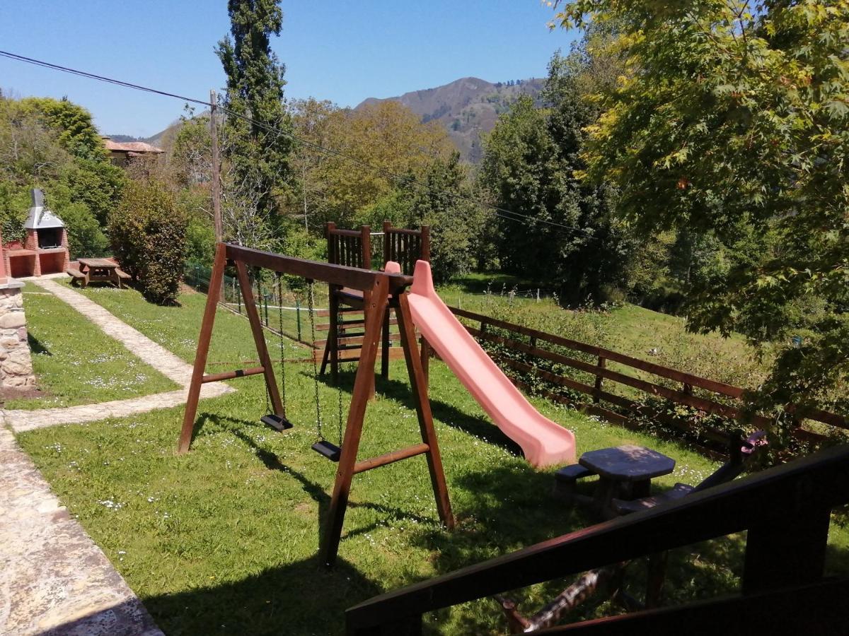 Apartamentos Rurales El Mirador De San Juan Onís Eksteriør billede